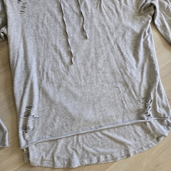 Urban outfitter distressed grey hoodie - Picture 3 of 6